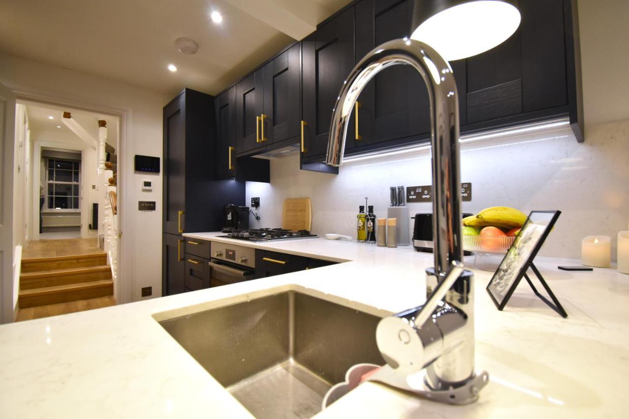 Stunning 3 Bed Apartment Londres Extérieur photo